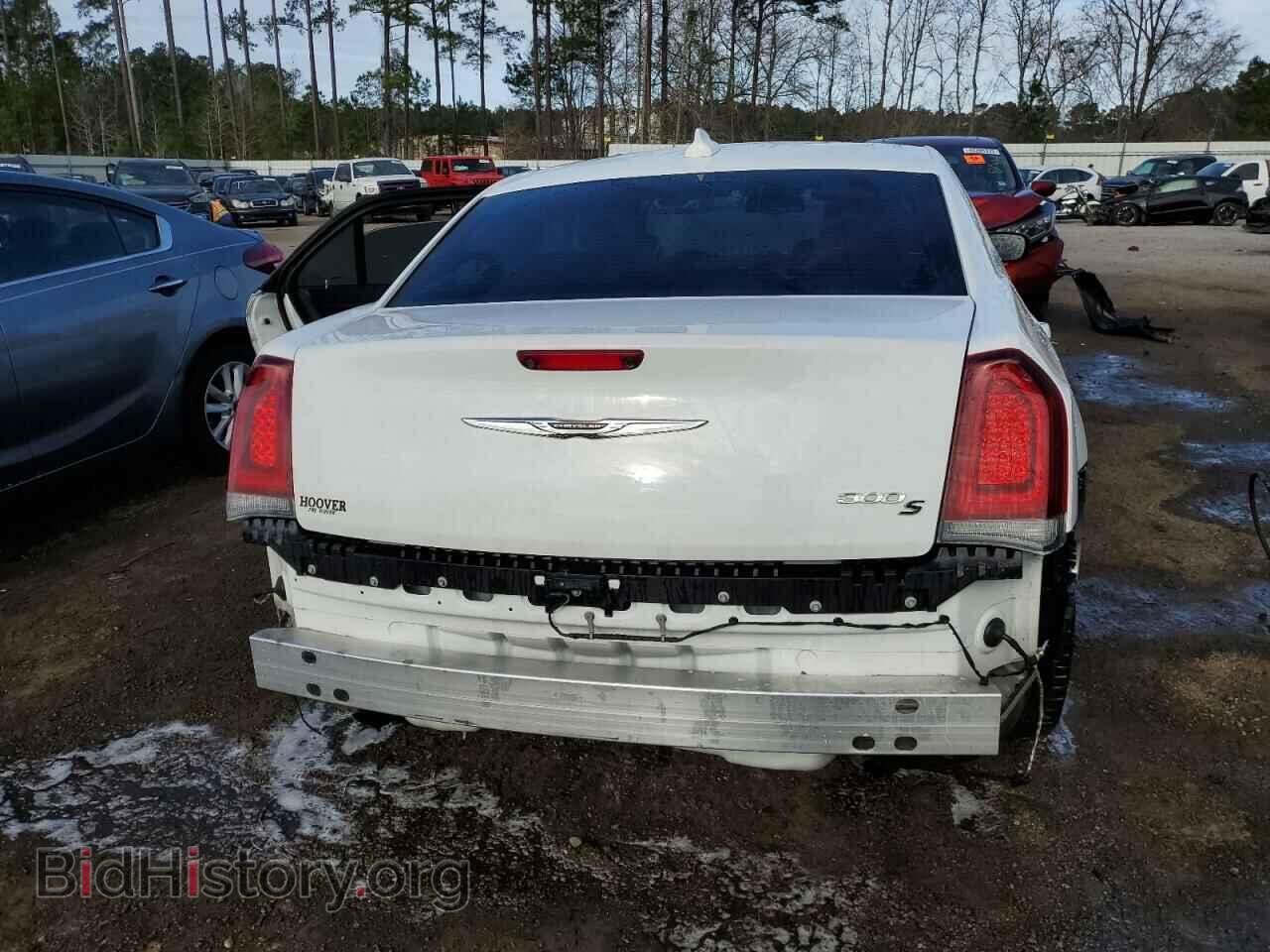 2016 CHRYSLER 300 - VIN: 2C3CCABG7GH320740 - Фото 6
