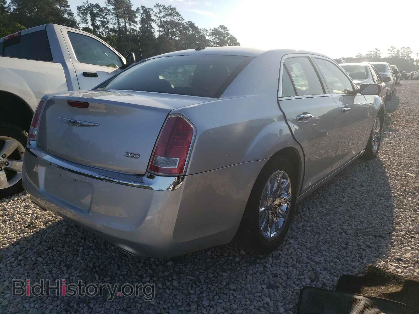 2012 CHRYSLER 300 - VIN: 2C3CCACG4CH234553 - Фото 4