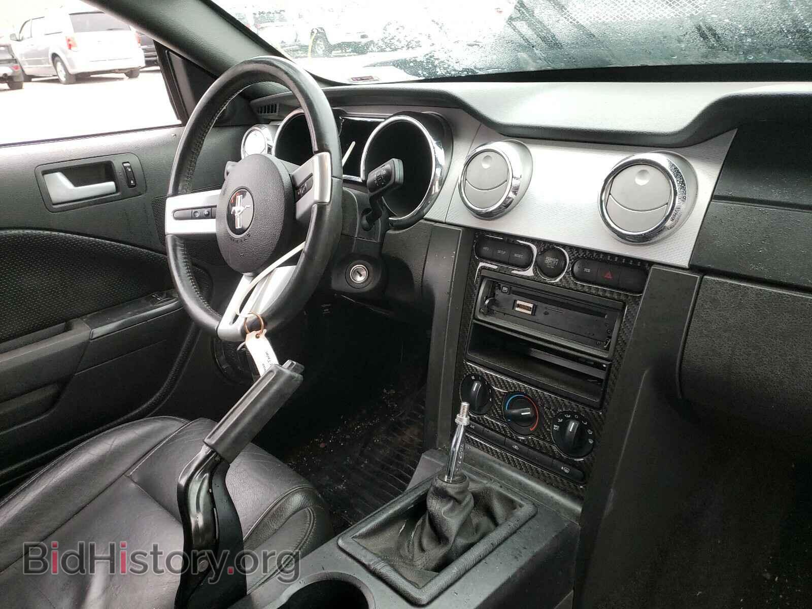 2006 FORD MUSTANG - VIN: 1ZVFT82H165117419 - Фото 9