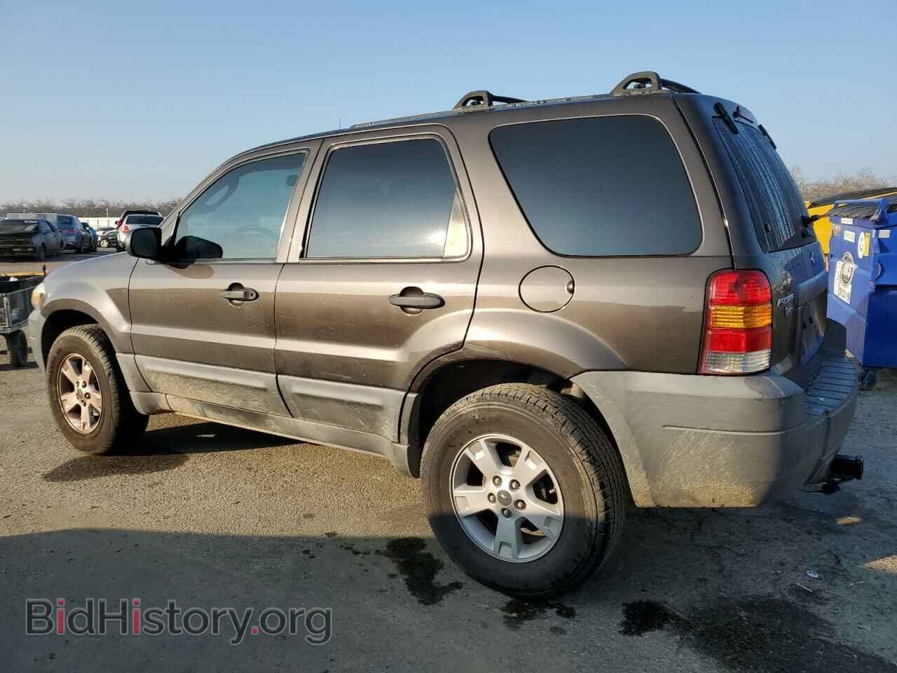 2007 FORD ESCAPE - VIN: 1FMYU03Z57KA77409 - Фото 2