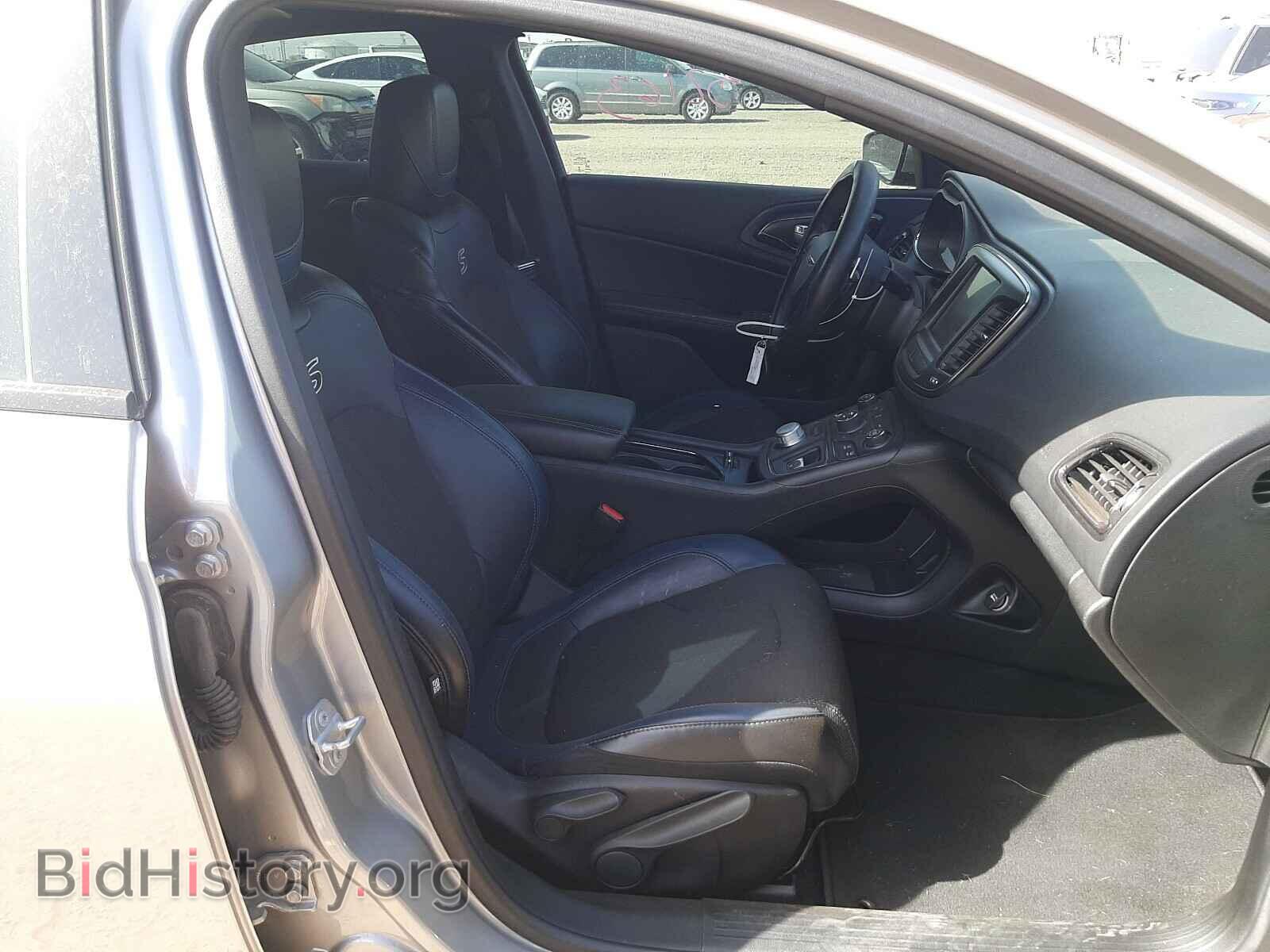 2016 CHRYSLER 200 - VIN: 1C3CCCBB2GN112143 - Фото 5