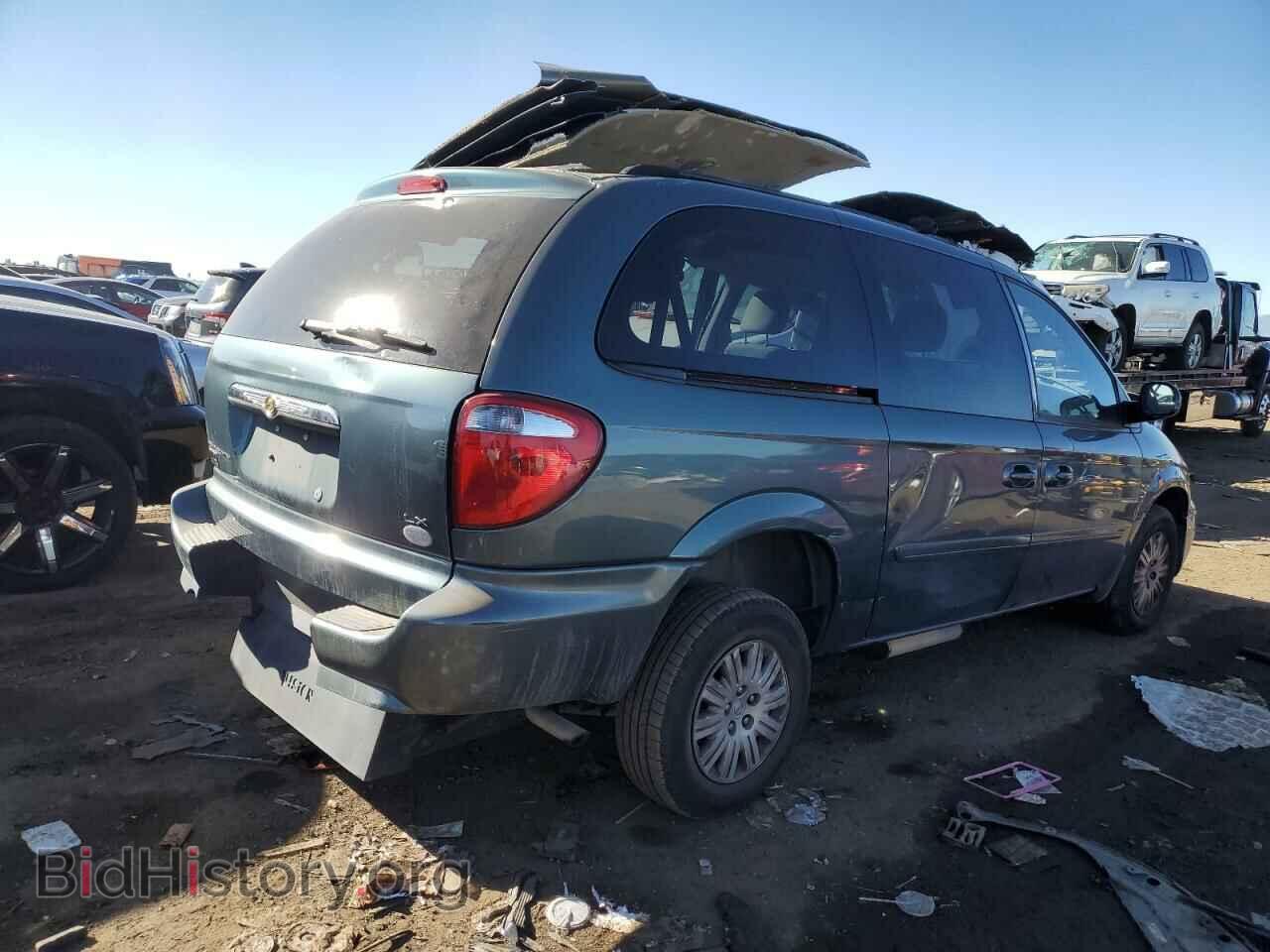 2007 CHRYSLER MINIVAN - VIN: 2A4GP44RX7R265075 - Фото 3