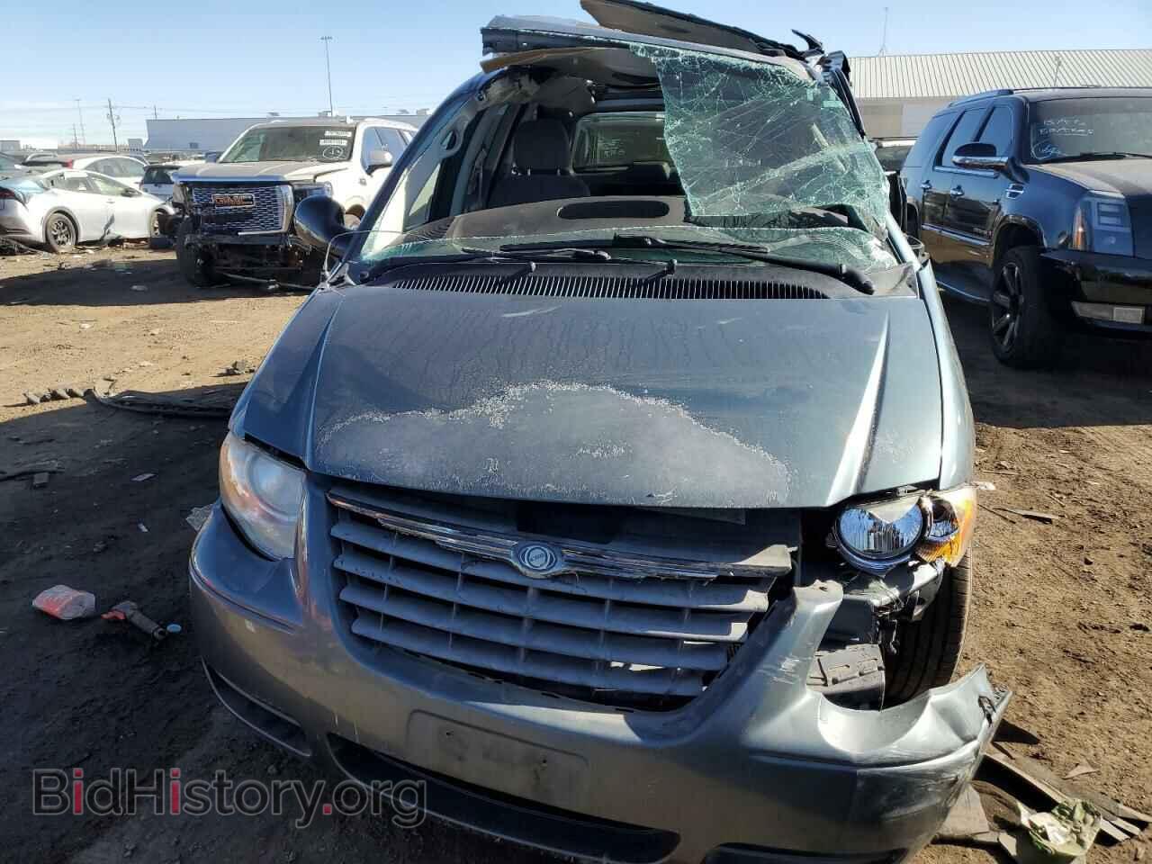 2007 CHRYSLER MINIVAN - VIN: 2A4GP44RX7R265075 - Фото 5