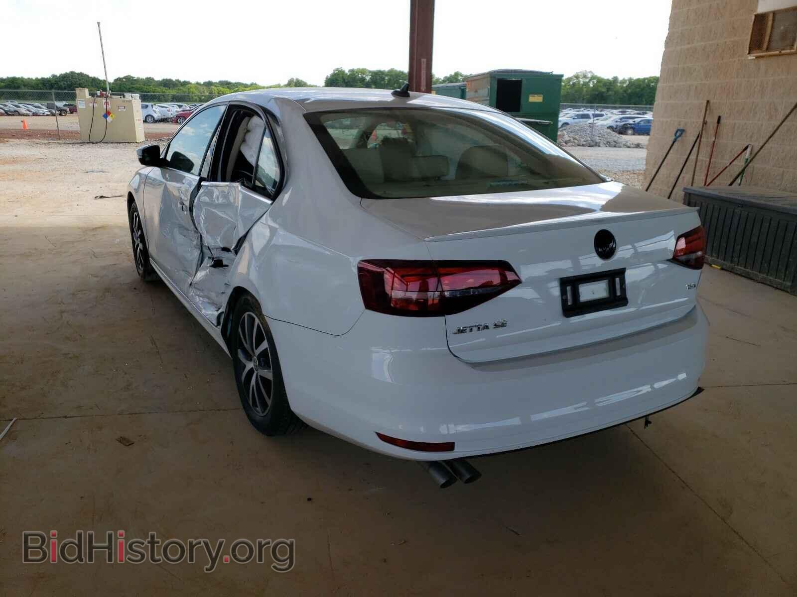 2017 VOLKSWAGEN JETTA - VIN: 3VWDB7AJ2HM364146 - Фото 3