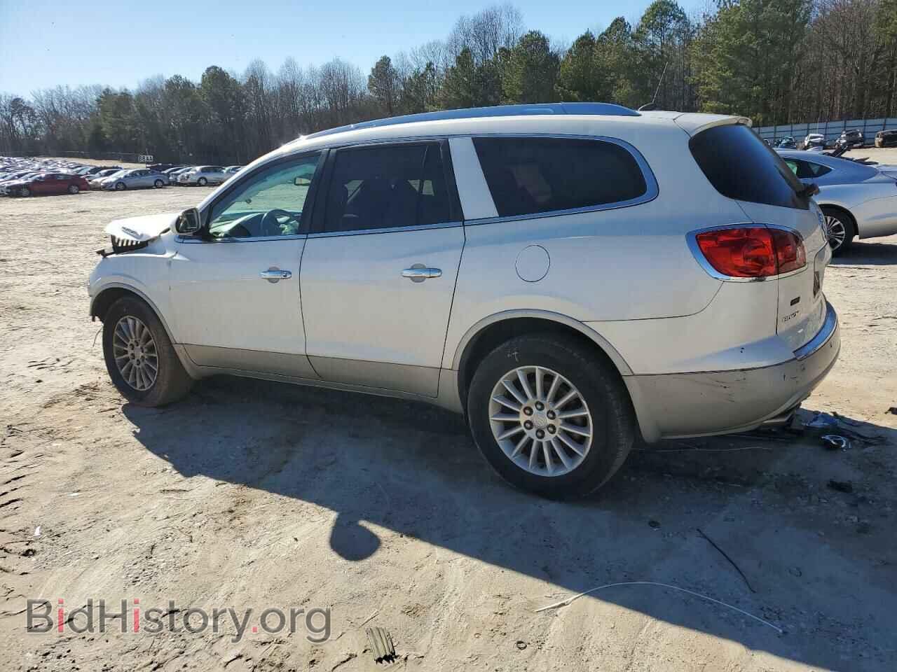 2012 BUICK ENCLAVE - VIN: 5GAKRCED6CJ197574 - Фото 2