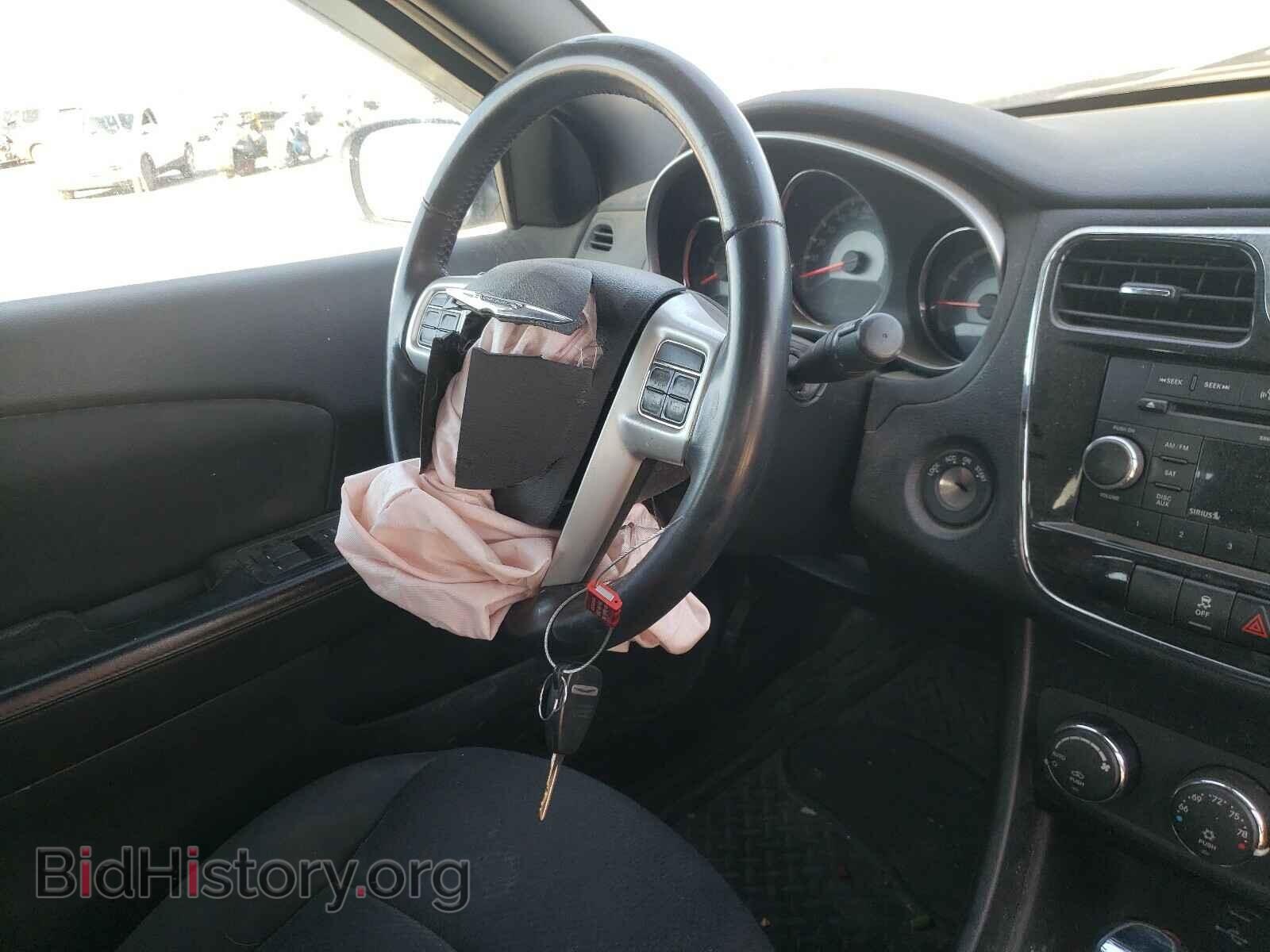 2013 CHRYSLER 200 - VIN: 1C3CCBBB8DN538652 - Фото 9