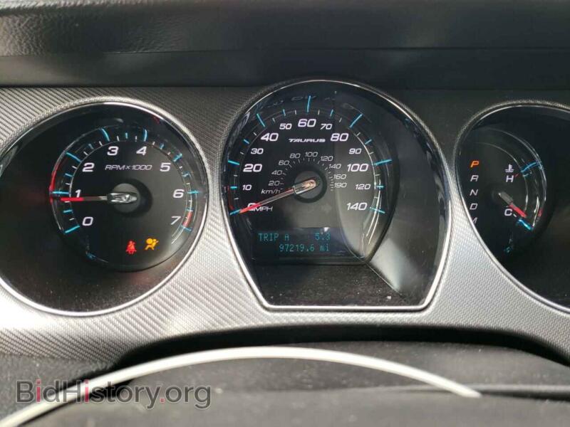 2011 Ford TAURUS (VIN 1FAHP2KT7BG102705) — photo 9 of 12