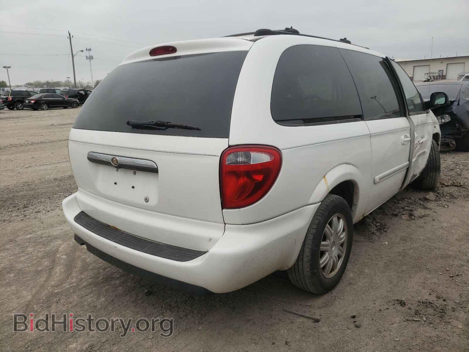 2006 CHRYSLER MINIVAN - VIN: 2A4GP54L76R681469 - Фото 4