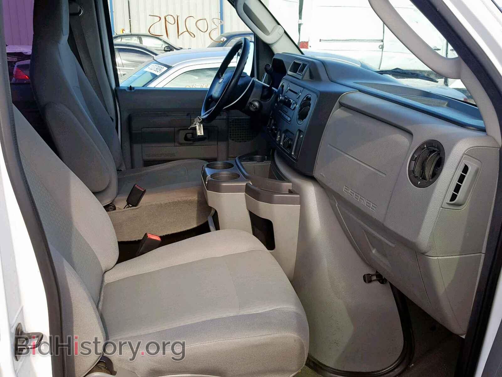 2011 FORD ECONOLINE - VIN: 1FBSS3BL4BDA47818 - Photo 5
