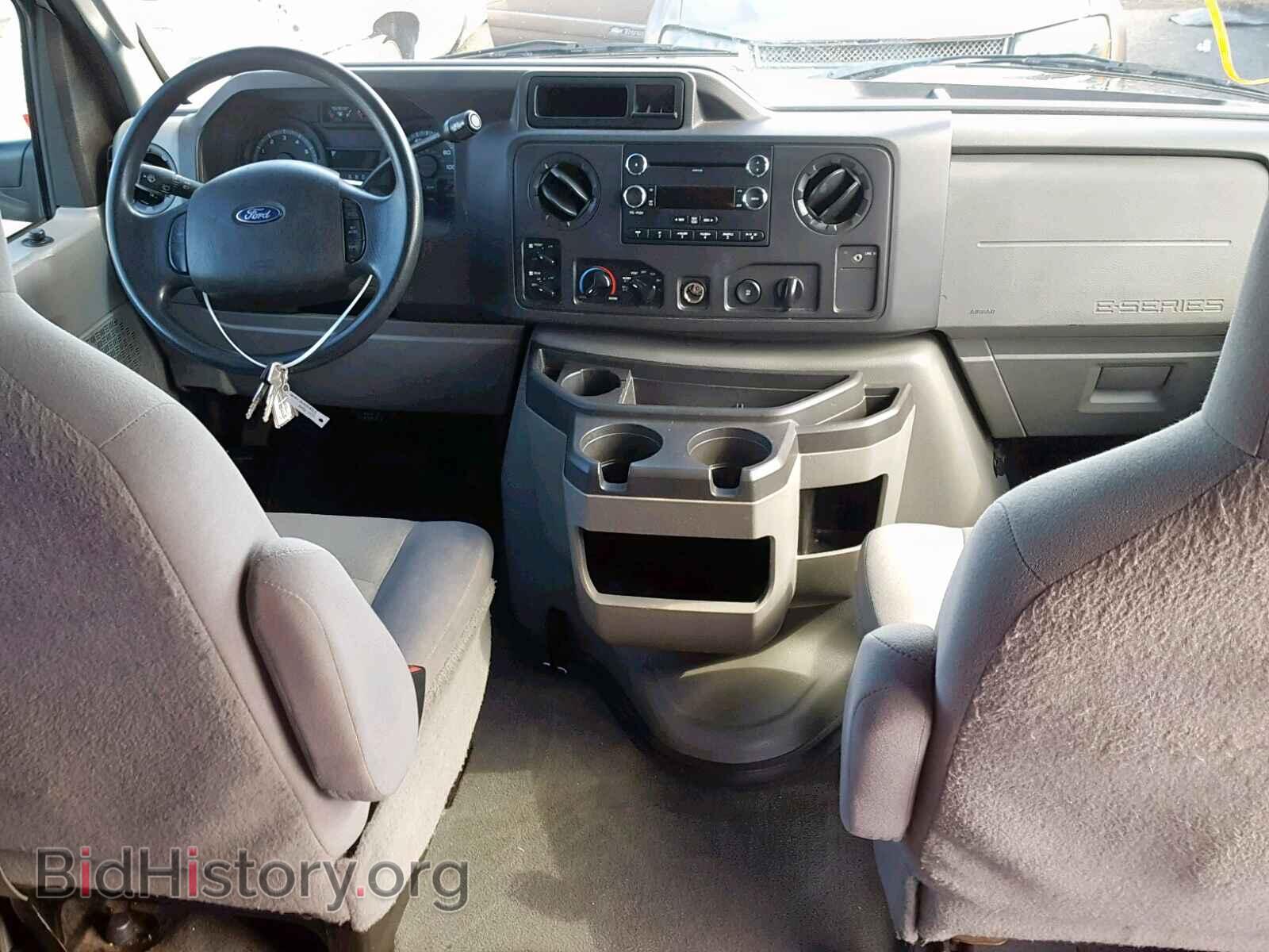 2011 FORD ECONOLINE - VIN: 1FBSS3BL4BDA47818 - Photo 9