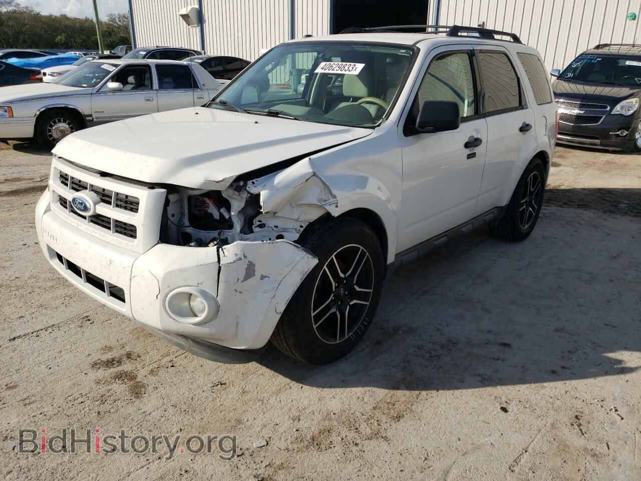 Фотография 1FMCU0DG6CKB27252 - FORD ESCAPE 2012