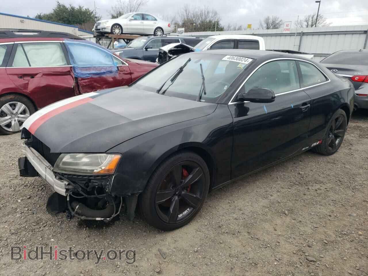 Photo WAULFAFRXBA084989 - AUDI A5 2011