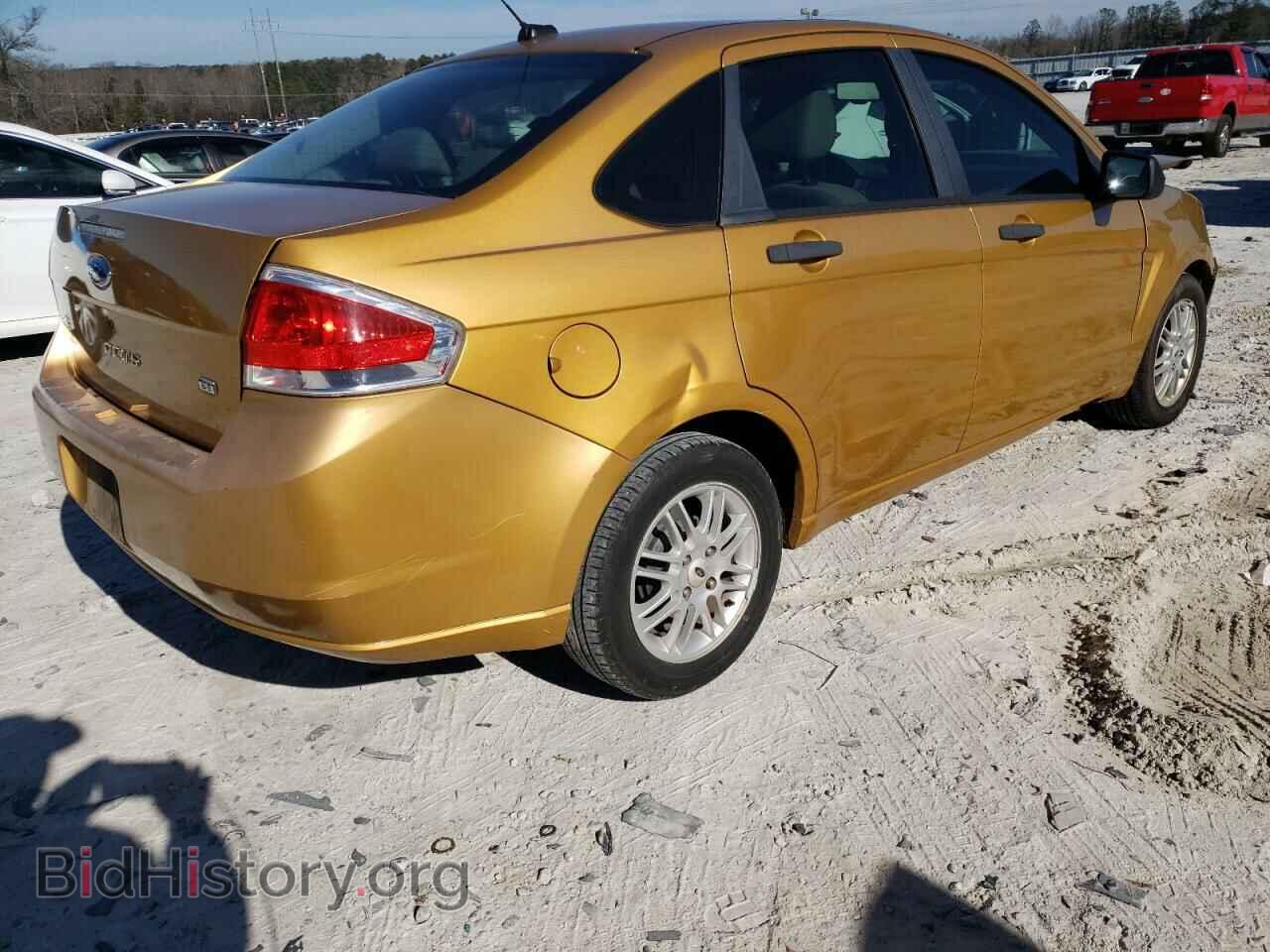 2009 FORD FOCUS - VIN: 1FAHP35N49W209553 - Фото 3