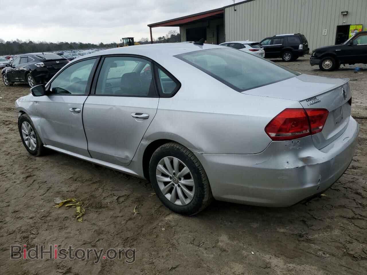 2013 VOLKSWAGEN PASSAT - VIN: 1VWAP7A31DC136124 - Фото 2