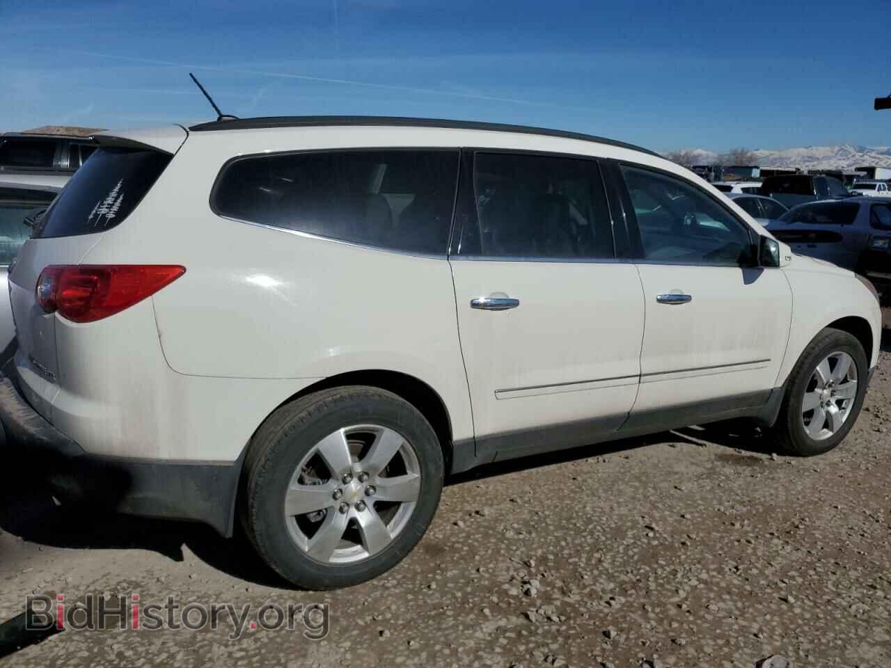 2012 CHEVROLET TRAVERSE - VIN: 1GNKRLED2CJ184066 - Фото 3