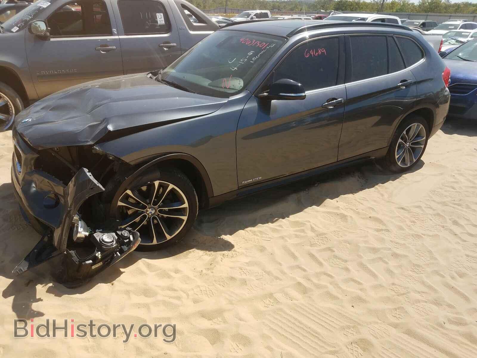 2014 BMW X1 - VIN: WBAVM1C52EVW55856 - Фото 2