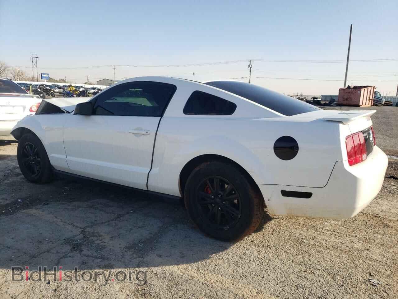 2008 FORD MUSTANG - VIN: 1ZVHT80N285193753 - Фото 2