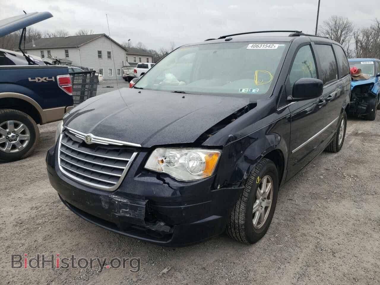 2010 CHRYSLER MINIVAN - VIN: 2A4RR5DX9AR150997 - Фото 2