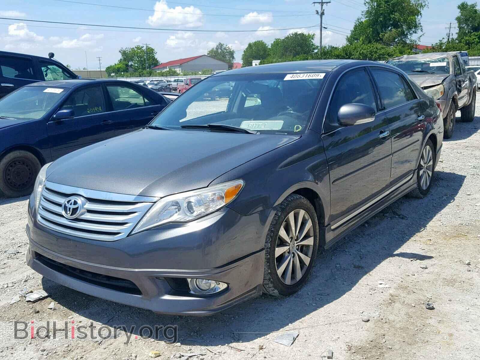 2011 TOYOTA AVALON - VIN: 4T1BK3DB7BU413704 - Фото 2