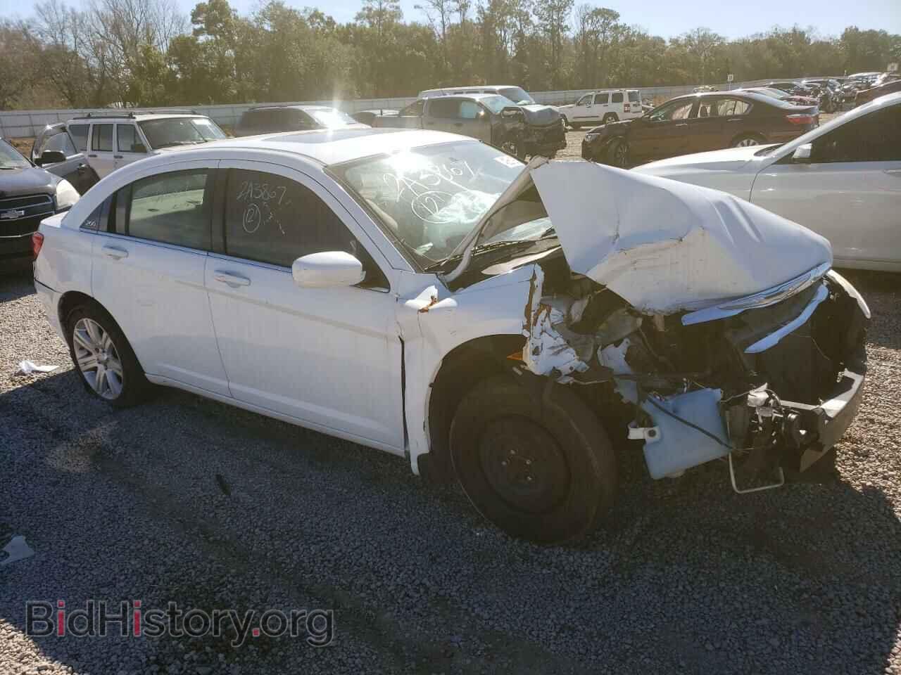 2012 CHRYSLER 200 - VIN: 1C3CCBBB6CN300376 - Фото 4