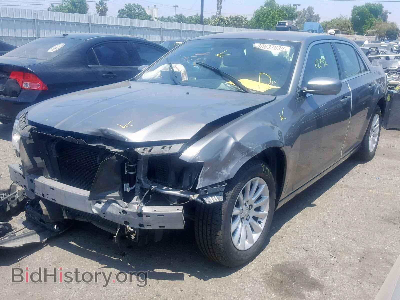 2012 CHRYSLER 300 - VIN: 2C3CCAAG9CH116906 - Фото 2