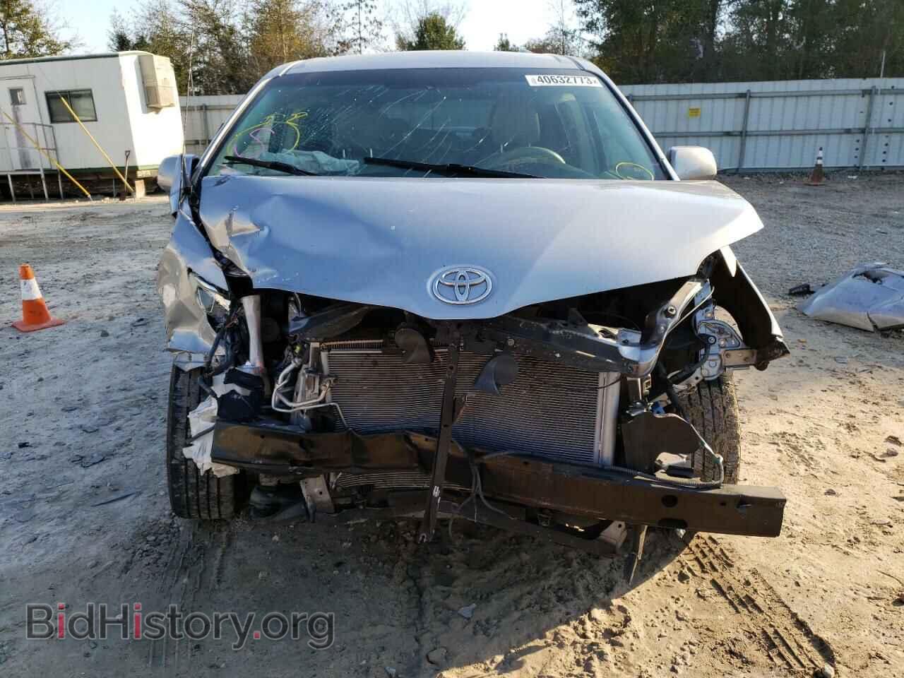 2012 TOYOTA SIENNA - VIN: 5TDKK3DC1CS213923 - Фото 5
