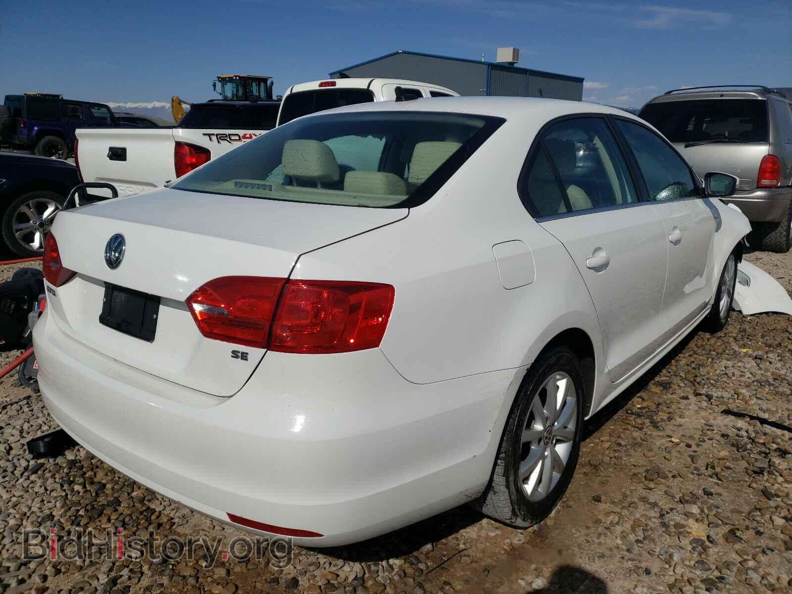 2014 VOLKSWAGEN JETTA - VIN: 3VWD07AJ2EM370367 - Фото 4
