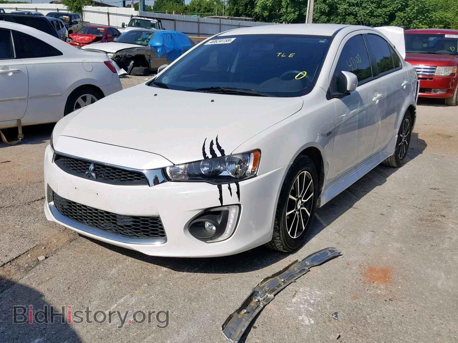2017 MITSUBISHI LANCER - VIN: JA32U2FU8HU007882 - Фото 2