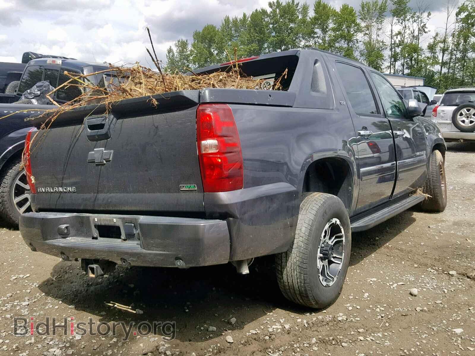 2010 CHEVROLET AVALANCHE - VIN: 3GNVKGE01AG215456 - Фото 4