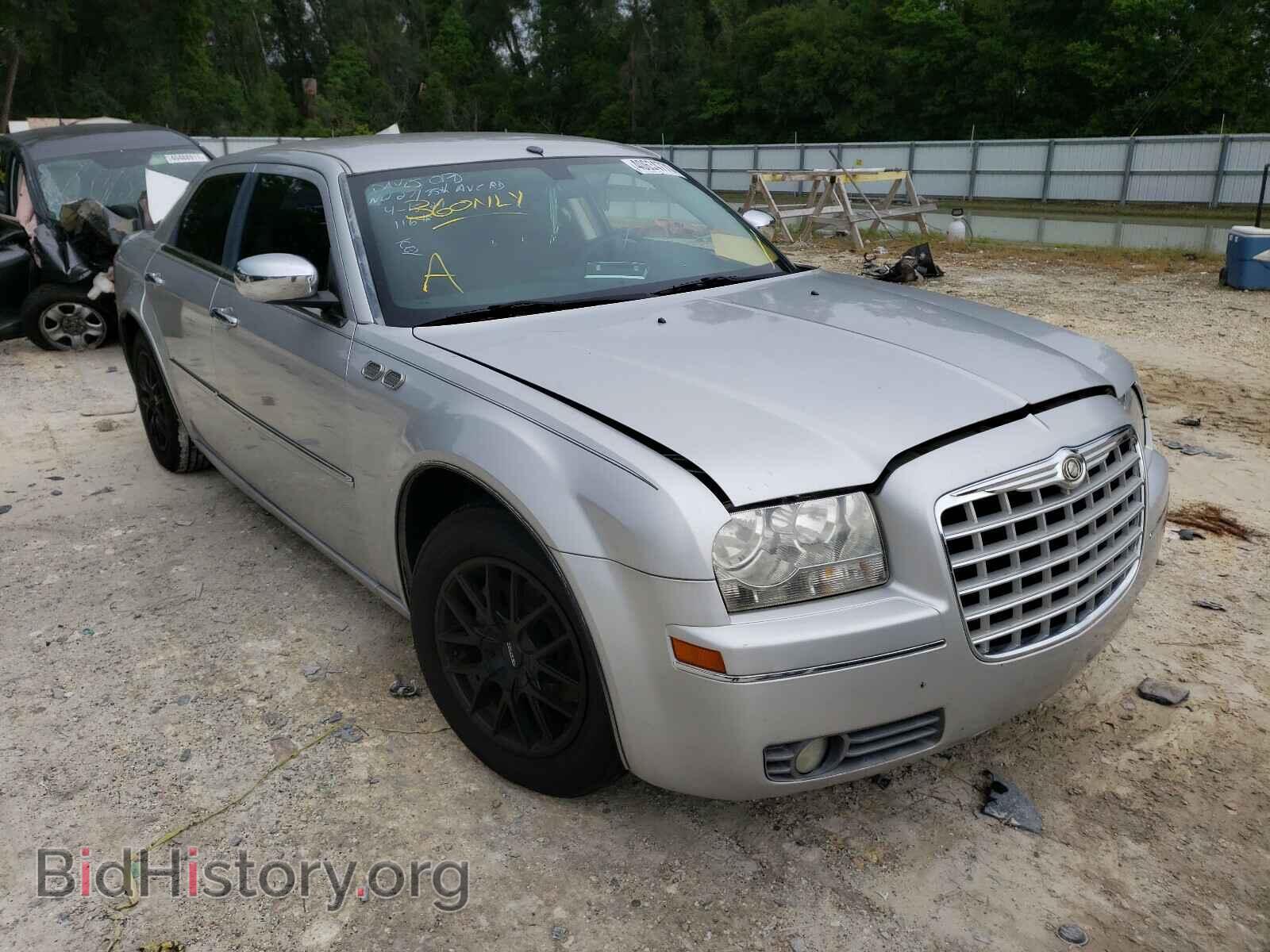 Photo 2C3CA4CD0AH215461 - CHRYSLER 300 2010
