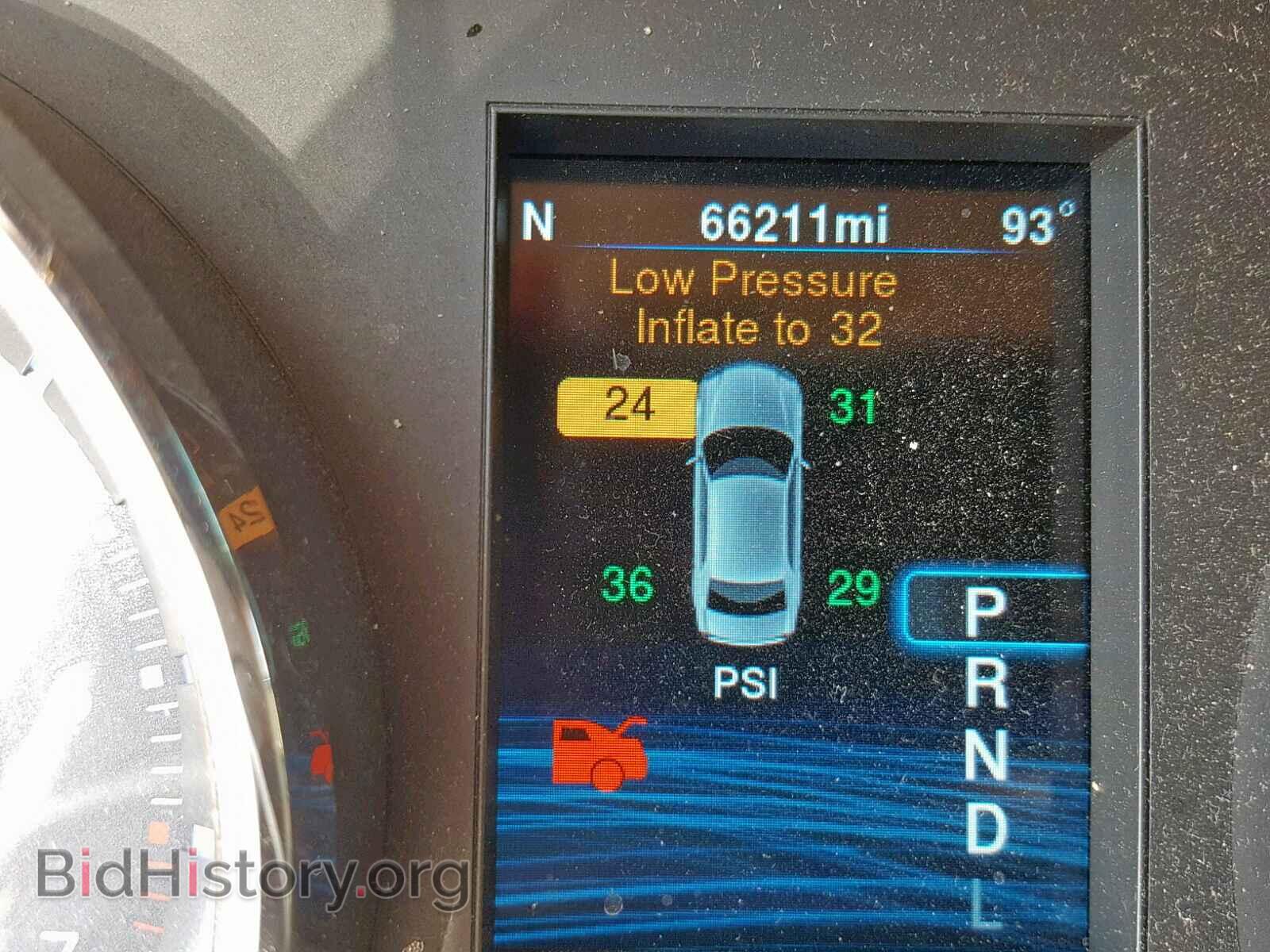 2014 CHRYSLER 300 - VIN: 2C3CCAEG0EH135910 - Фото 8