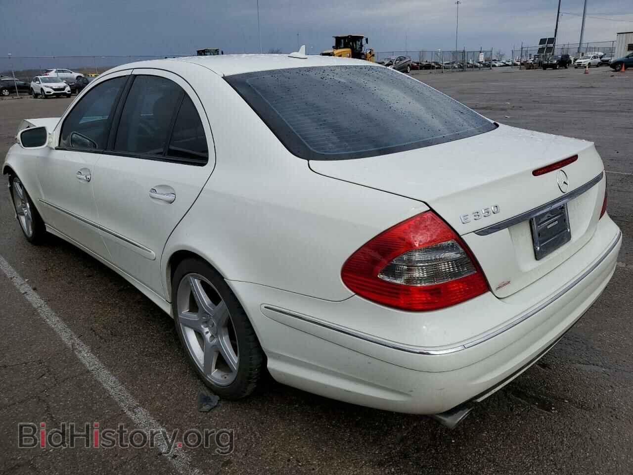 2009 MERCEDES-BENZ E-CLASS - VIN: WDBUF56X89B374602 - Фото 2