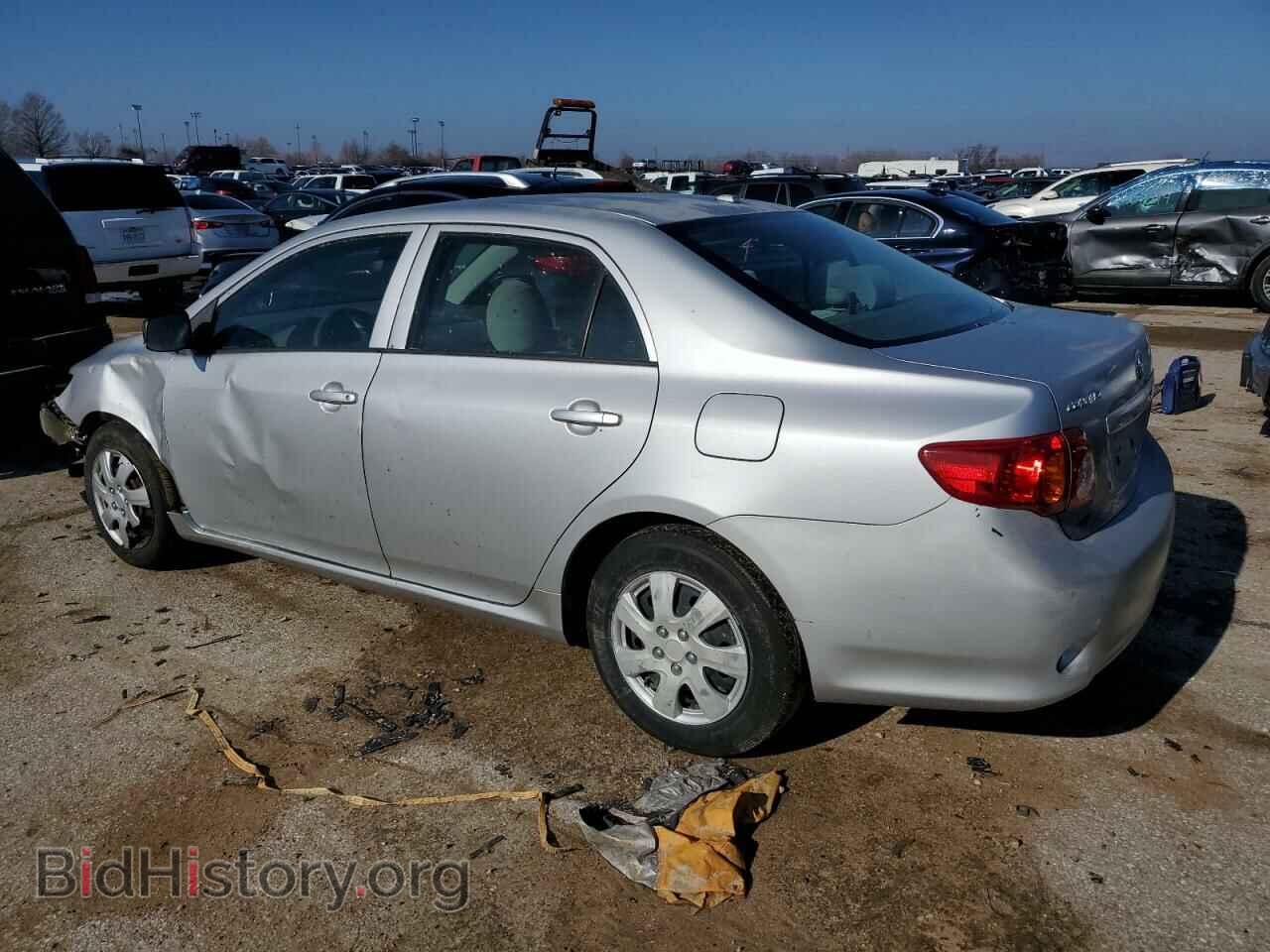 2009 TOYOTA COROLLA - VIN: JTDBL40EX99092536 - Фото 2