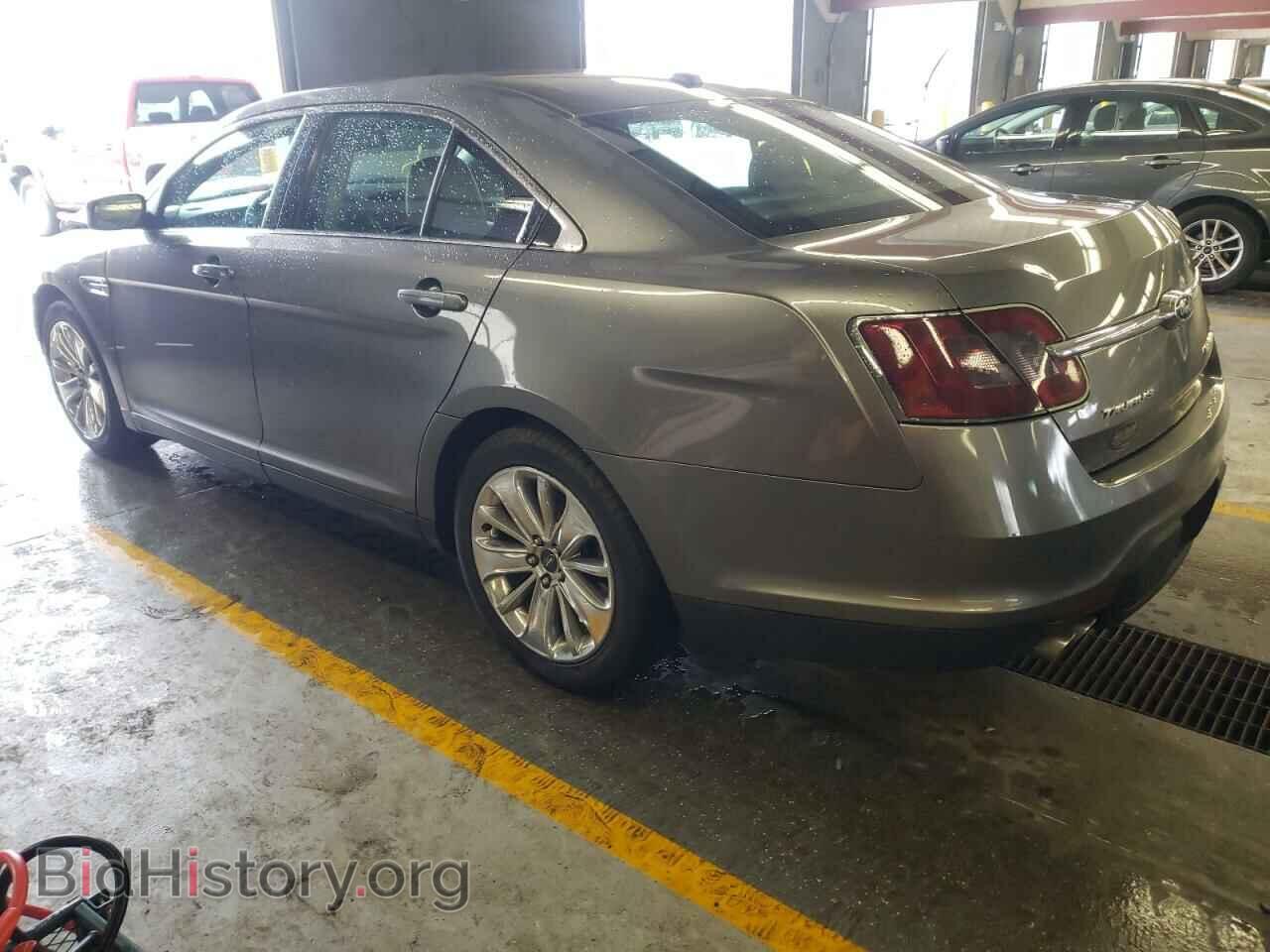 2011 FORD TAURUS - VIN: 1FAHP2JW2BG191093 - Фото 2