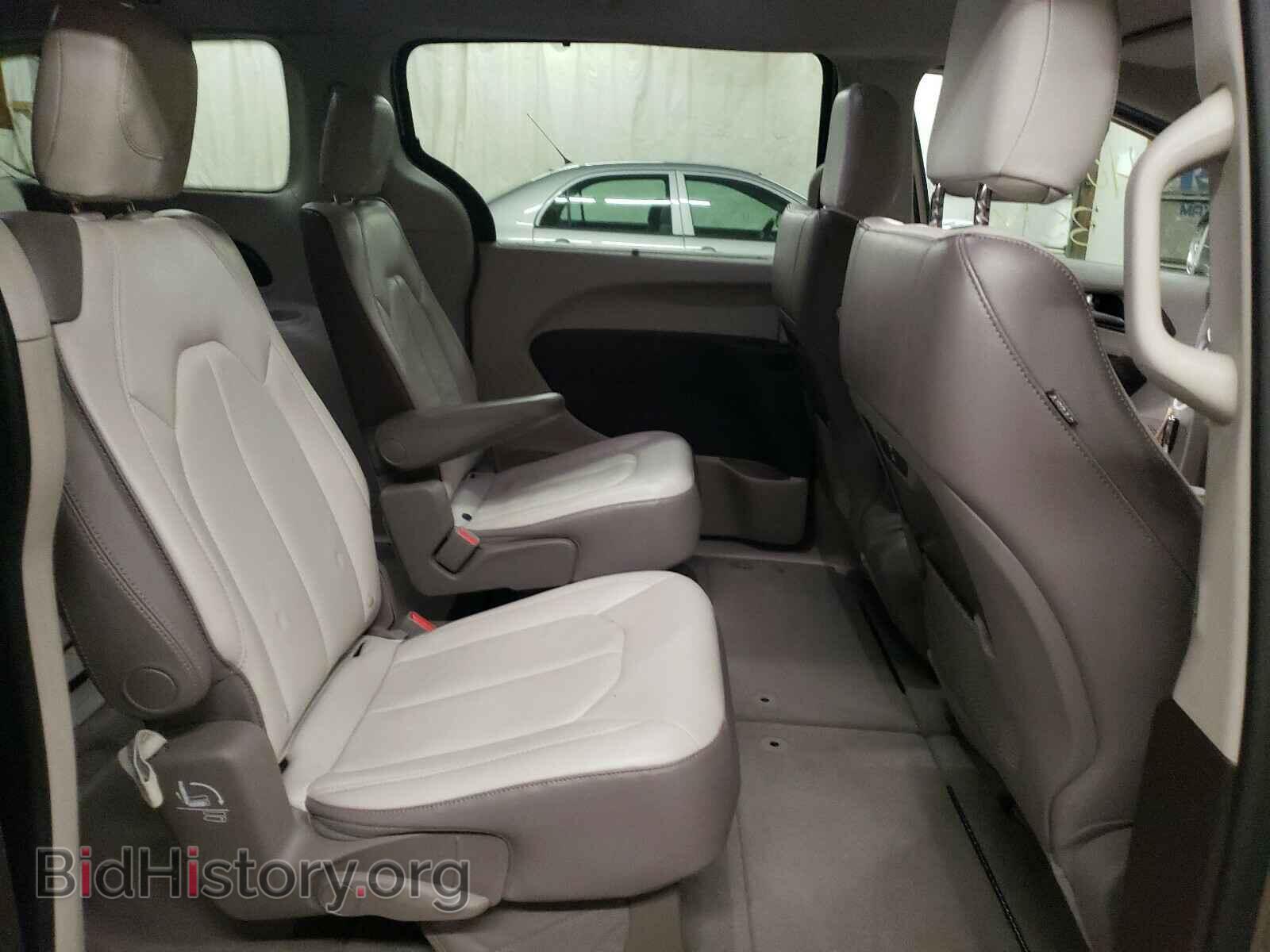 2018 CHRYSLER PACIFICA - VIN: 2C4RC1BG4JR270113 - Фото 6