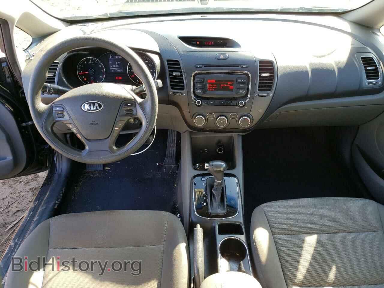2017 KIA FORTE - VIN: 3KPFK4A78HE052941 - Фото 8