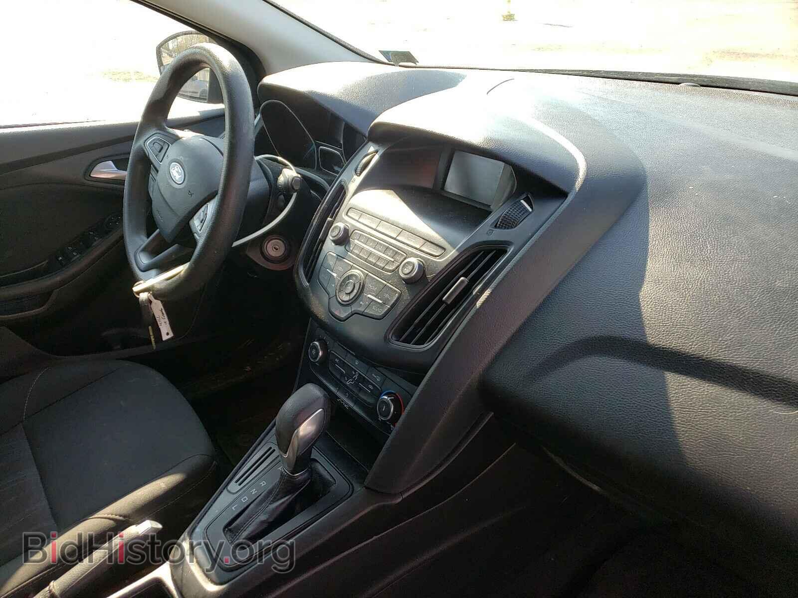 2018 FORD FOCUS - VIN: 1FADP3K24JL212631 - Фото 9