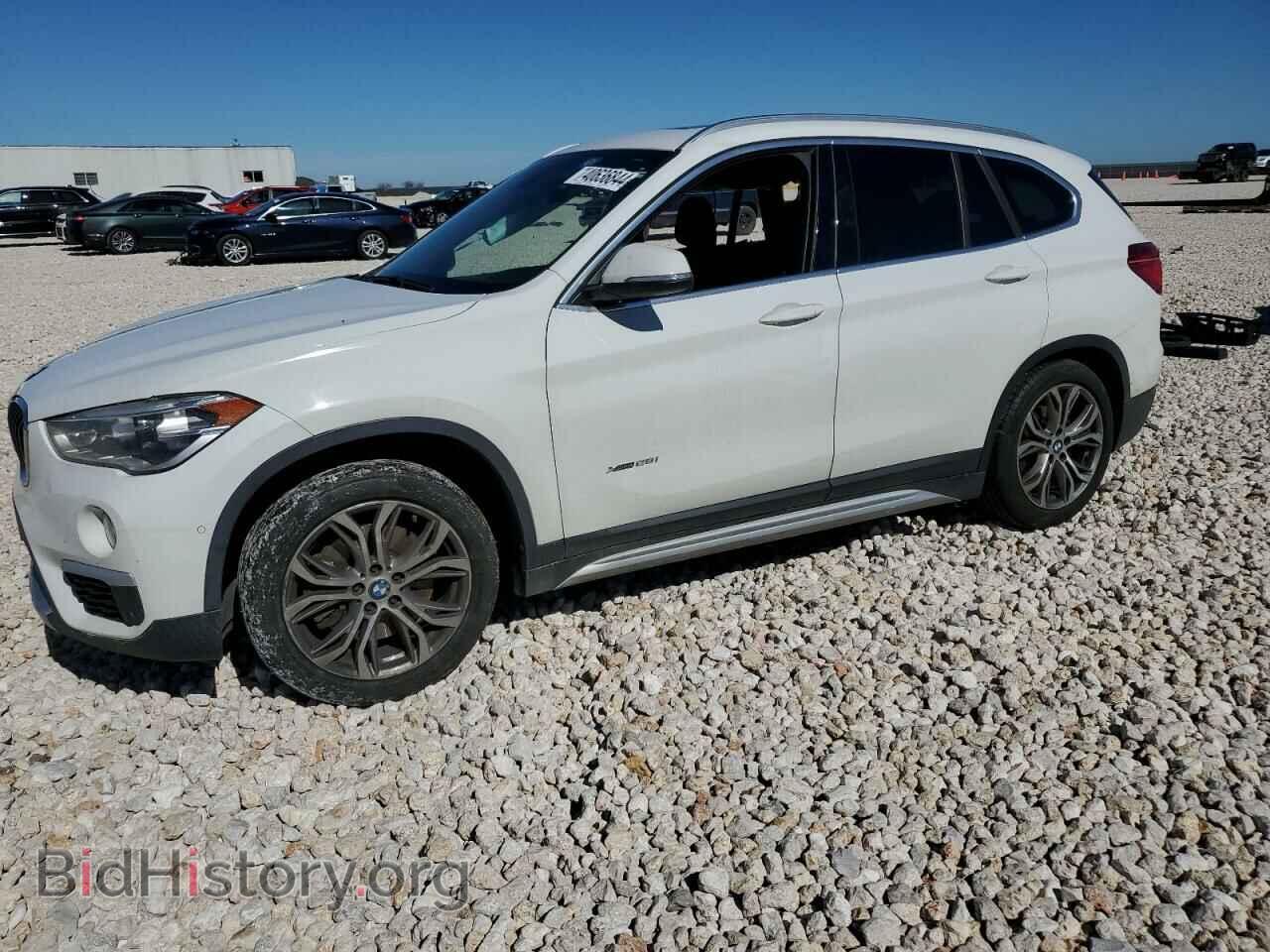 Photo WBXHT3Z33G4A50666 - BMW X1 2016