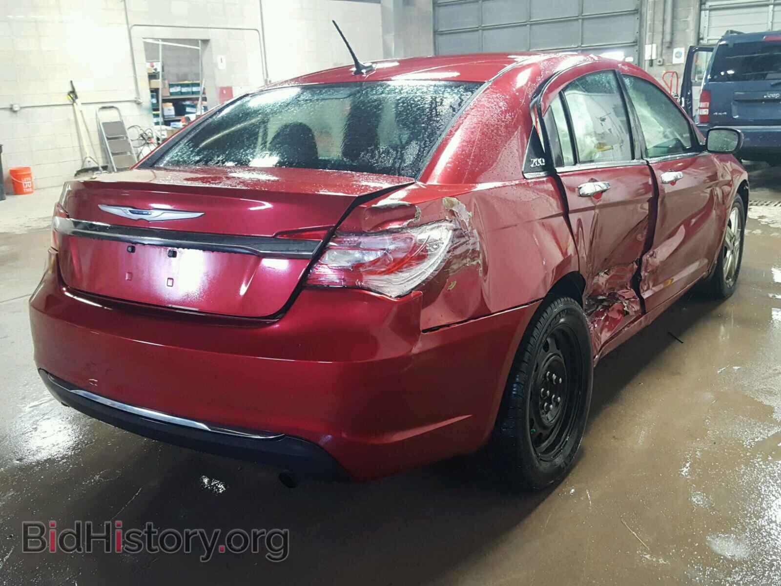 2012 CHRYSLER 200 - VIN: 1C3CCBAB6CN320354 - Фото 4