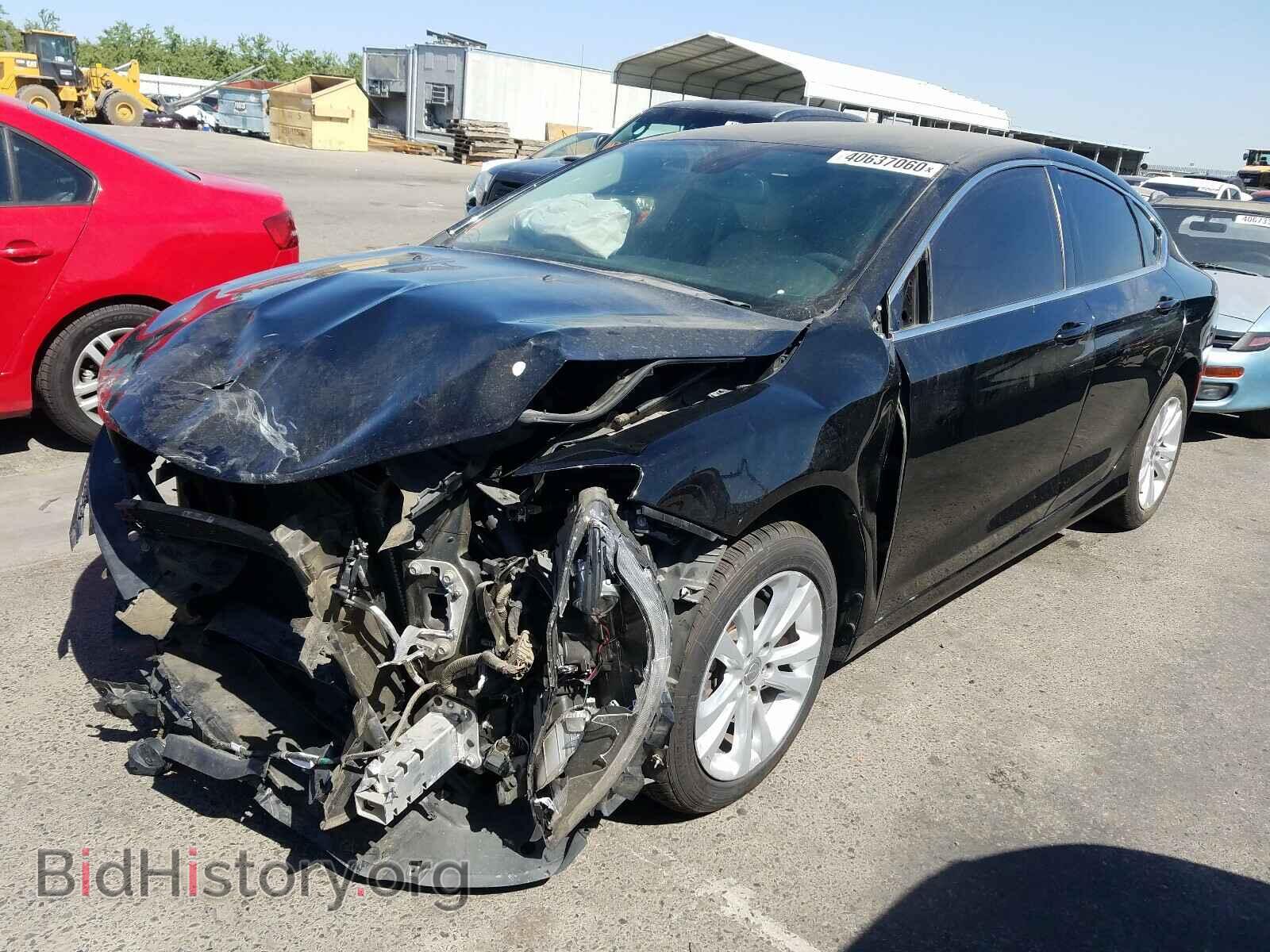 2015 CHRYSLER 200 - VIN: 1C3CCCAB5FN752380 - Фото 2