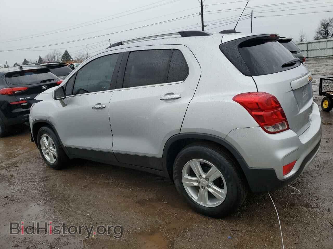 2018 CHEVROLET TRAX - VIN: 3GNCJLSB5JL200913 - Фото 2
