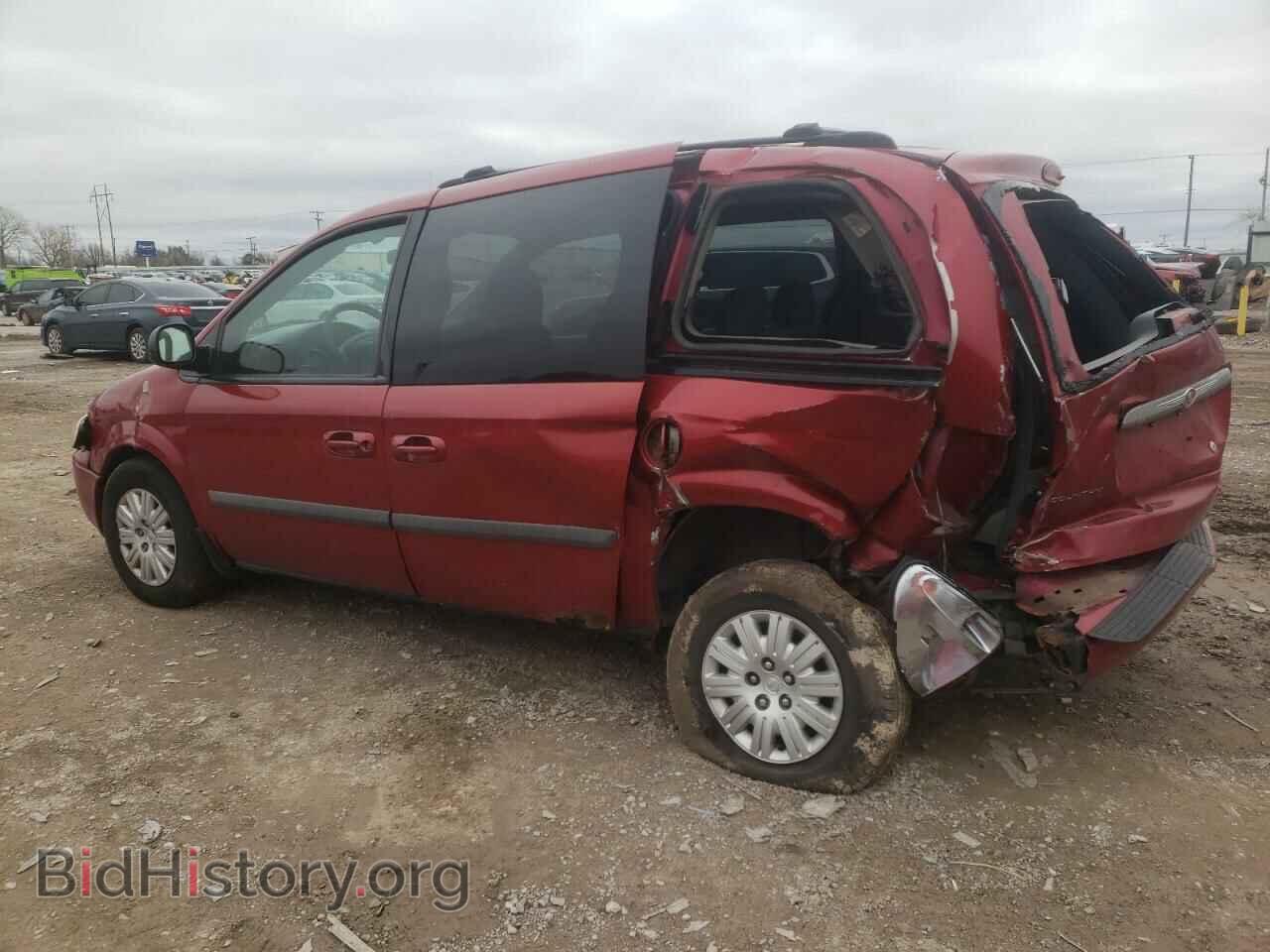 2006 CHRYSLER MINIVAN - VIN: 1A4GP45R46B755572 - Фото 2