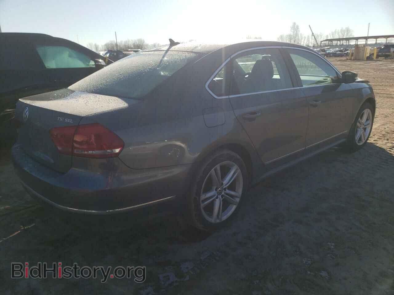 2015 VOLKSWAGEN PASSAT - VIN: 1VWCT7A35FC117874 - Фото 3