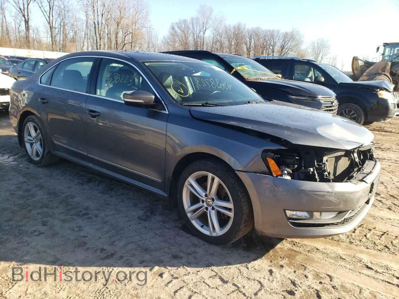 2015 VOLKSWAGEN PASSAT - VIN: 1VWCT7A35FC117874 - Фото 4