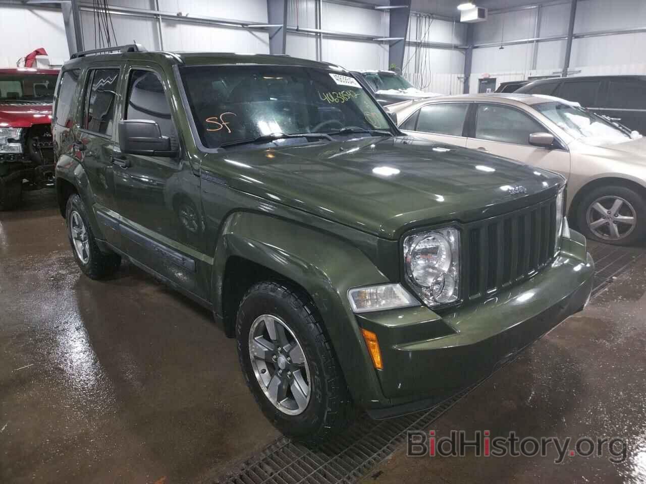 Фотография 1J8GN28K78W273259 - JEEP LIBERTY 2008