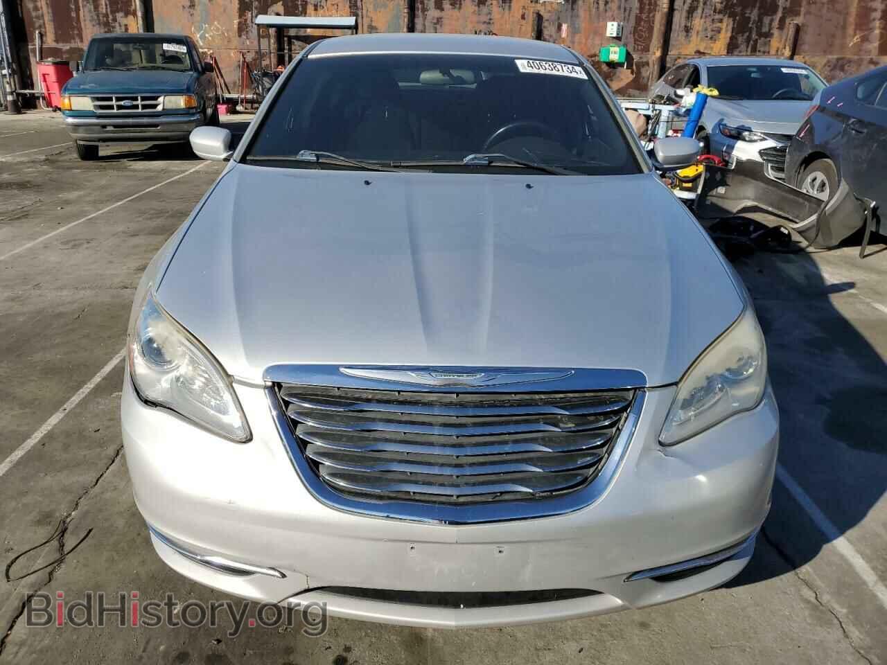 2011 CHRYSLER 200 - VIN: 1C3BC1FB7BN585815 - Фото 5