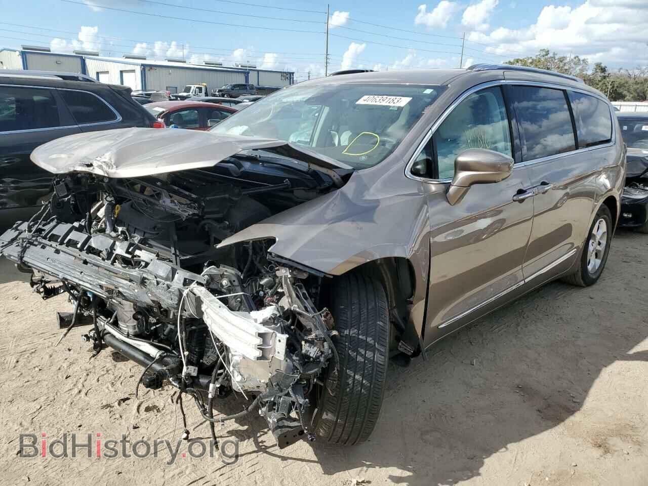 Фотография 2C4RC1EG4HR650543 - CHRYSLER PACIFICA 2017