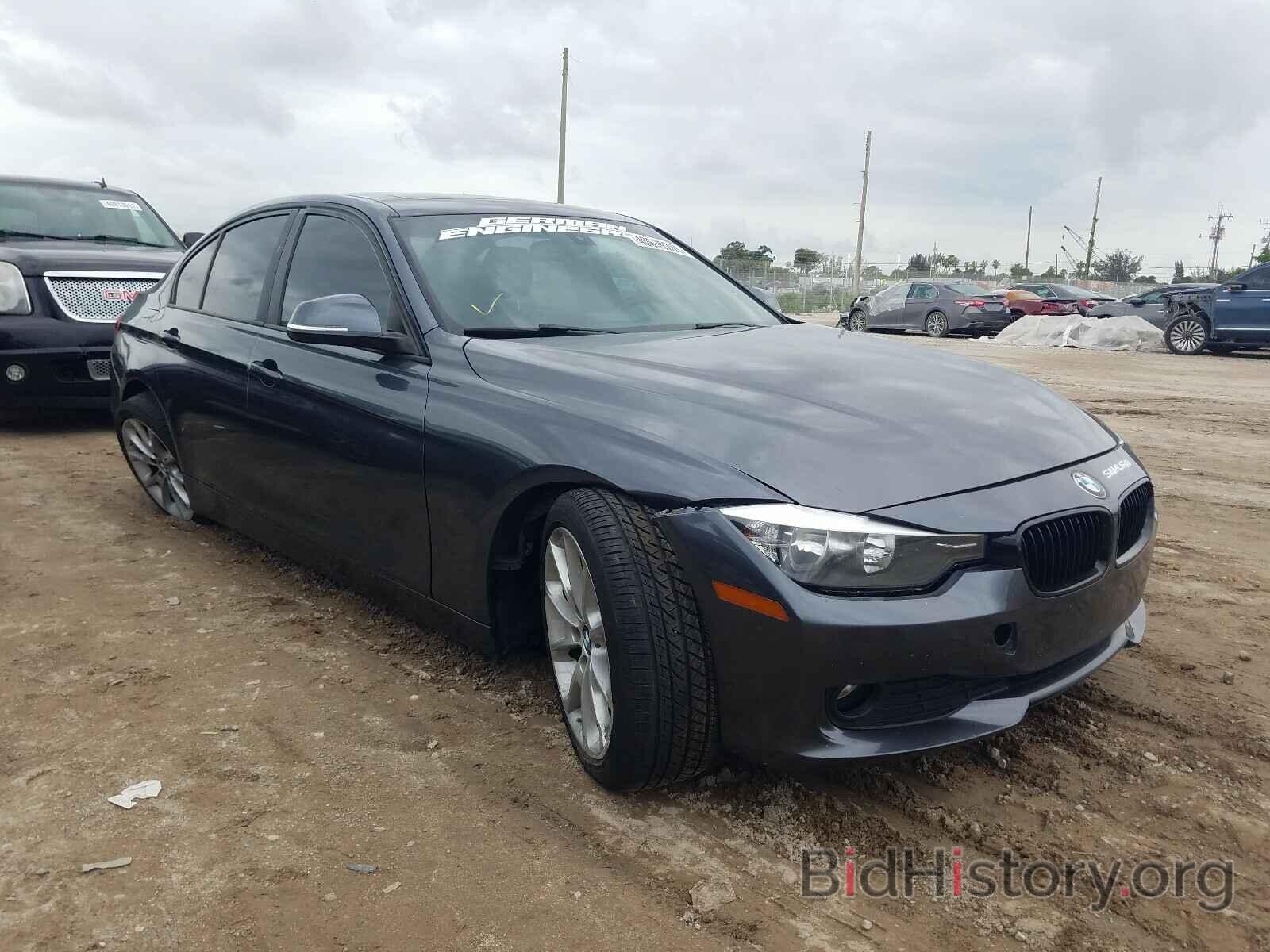 Photo WBA3B1C56DK128206 - BMW 3 SERIES 2013