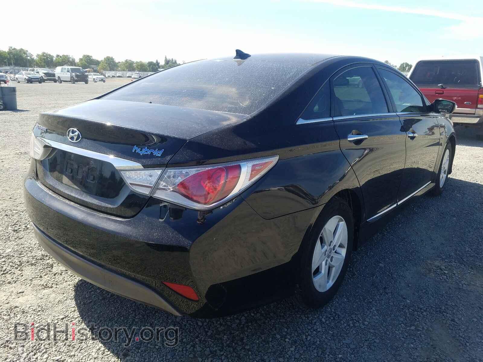 2012 HYUNDAI SONATA - VIN: KMHEC4A45CA057763 - Фото 4
