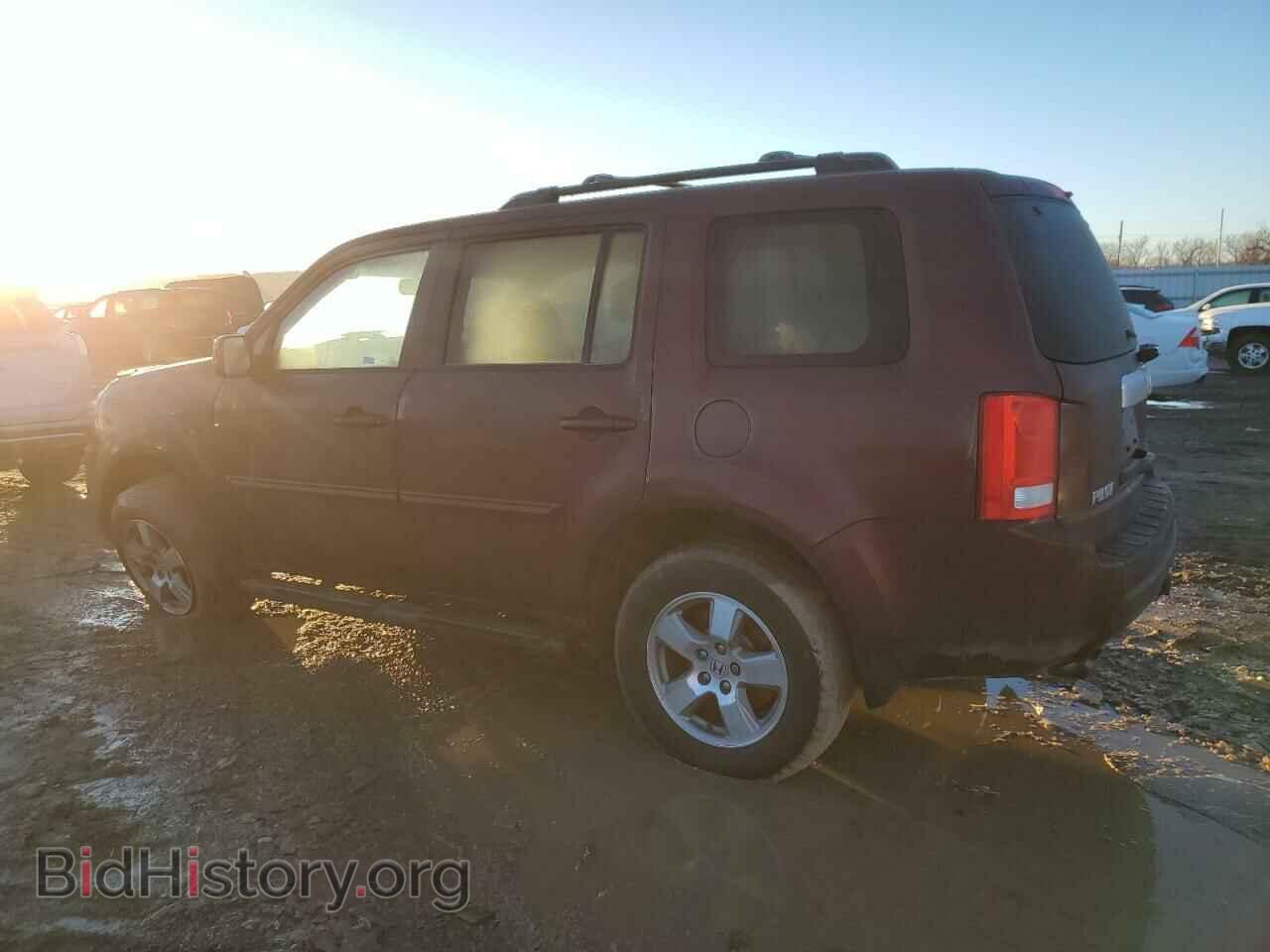 2011 HONDA PILOT - VIN: 5FNYF4H50BB051088 - Фото 2